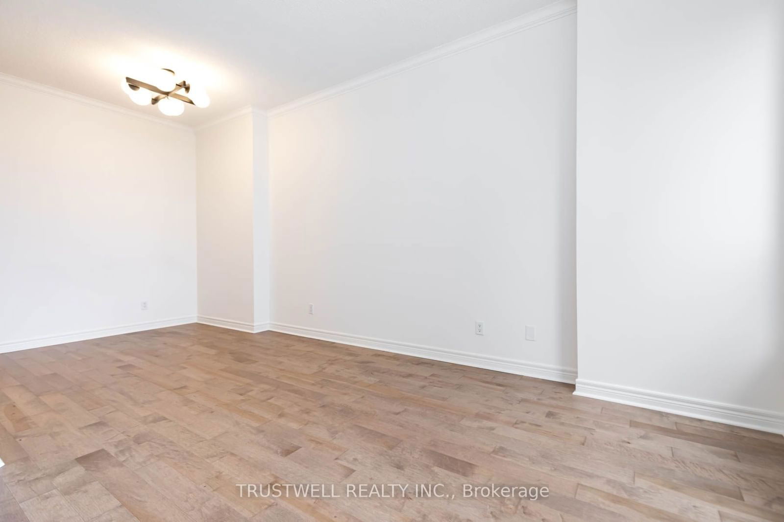 55 Bloor St E, unit LPH3 for sale