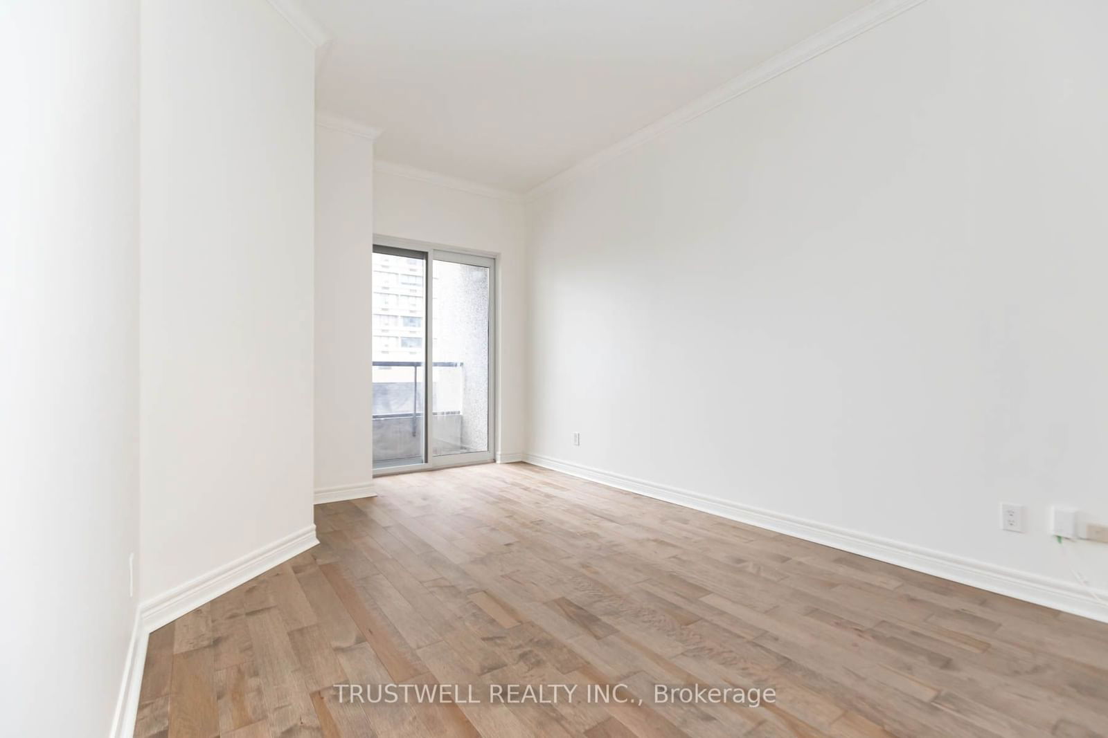 55 Bloor St E, unit LPH3 for sale