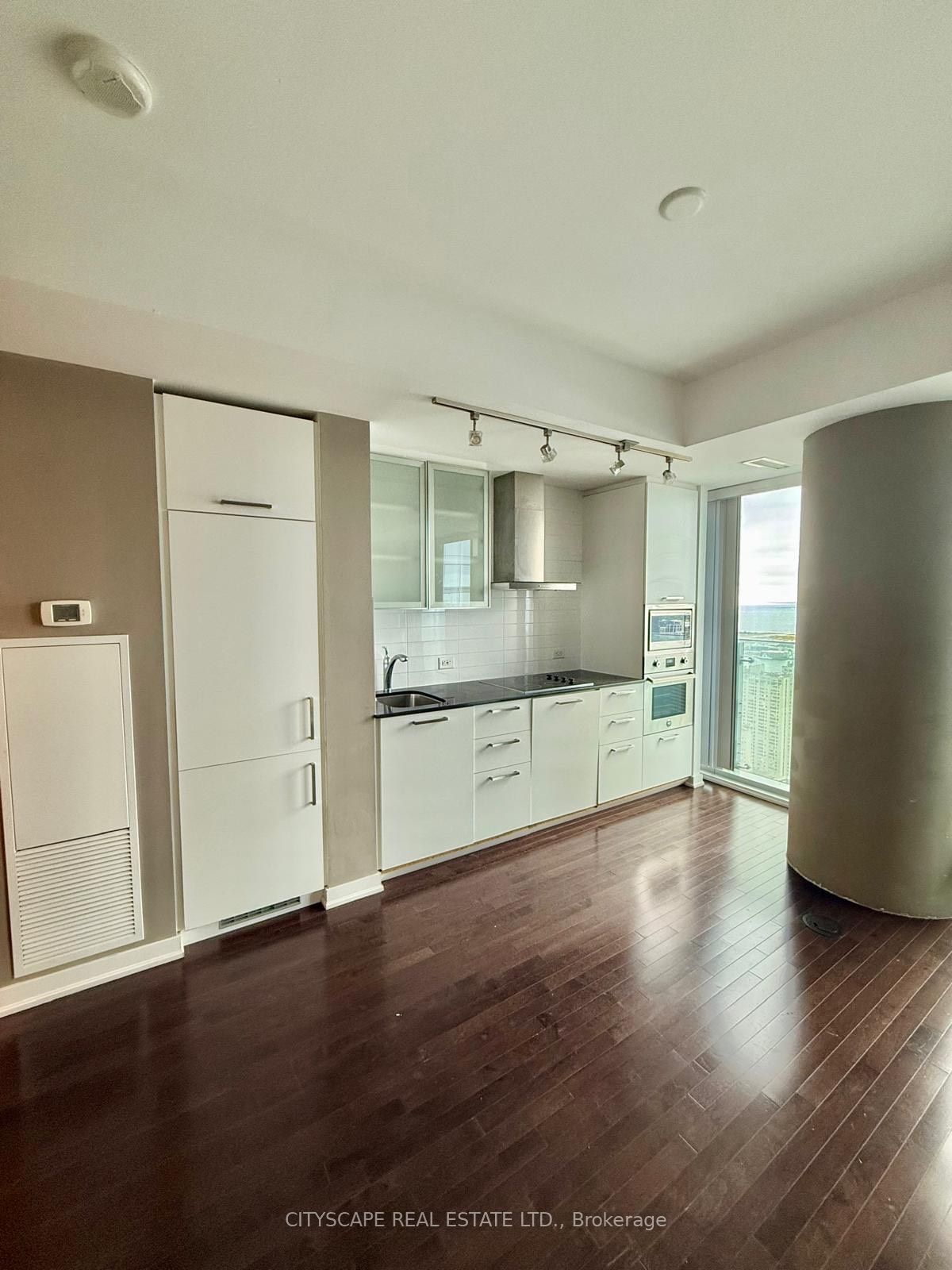 14 York St, unit 4408 for rent