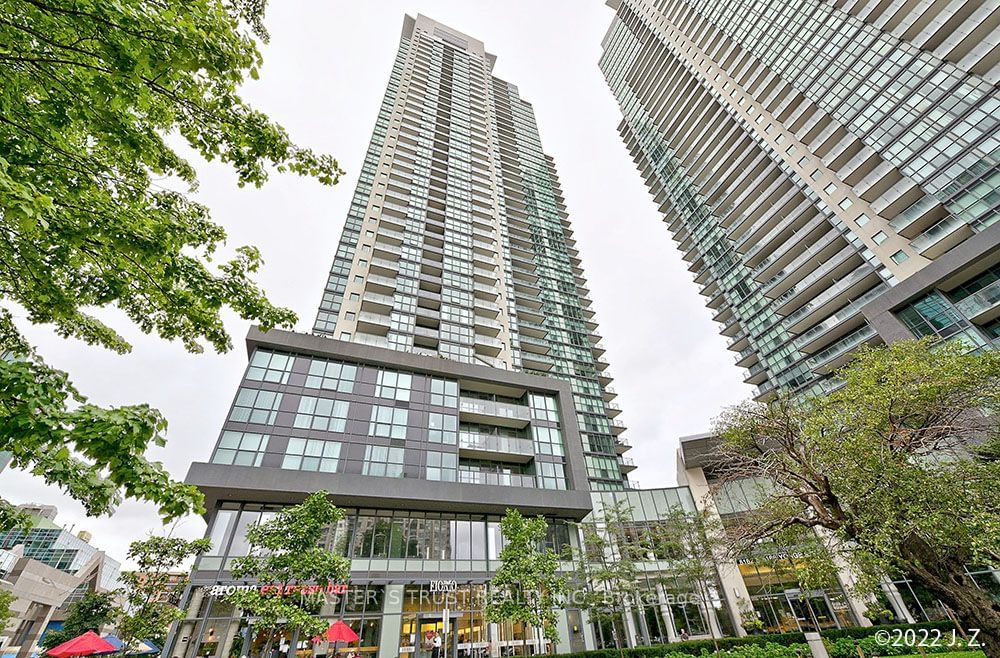 5168 Yonge St, unit 3110 for rent