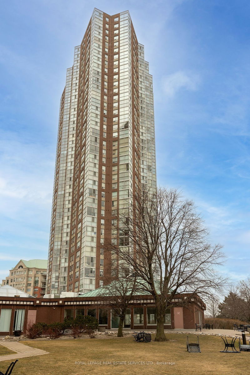 7 Concorde Pl, unit 212 for sale