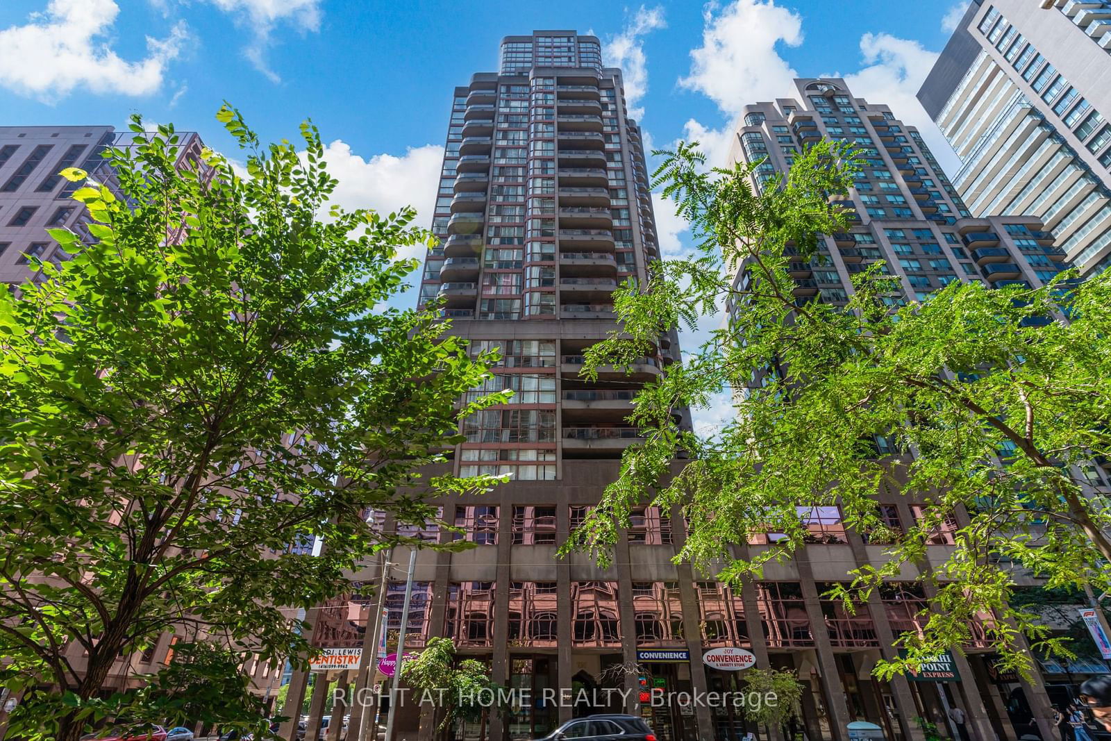 Conservatory Tower, Downtown, Toronto