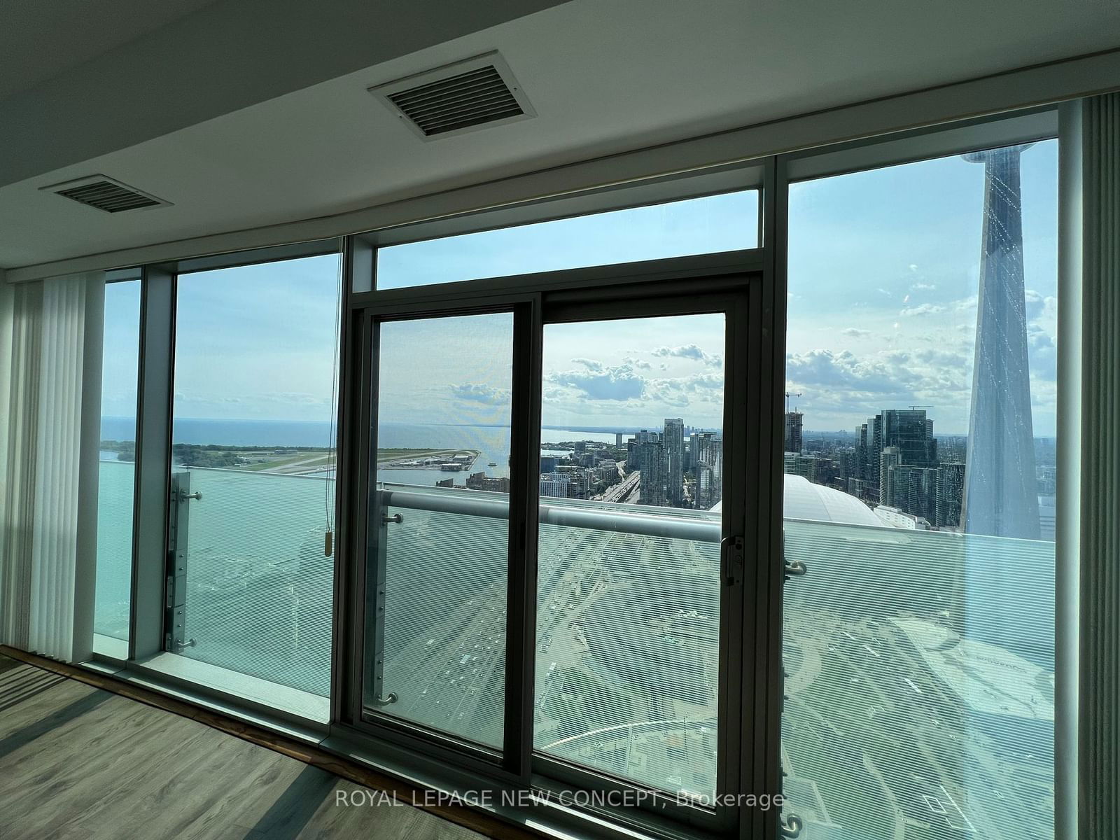 12 York St, unit 4306 for rent