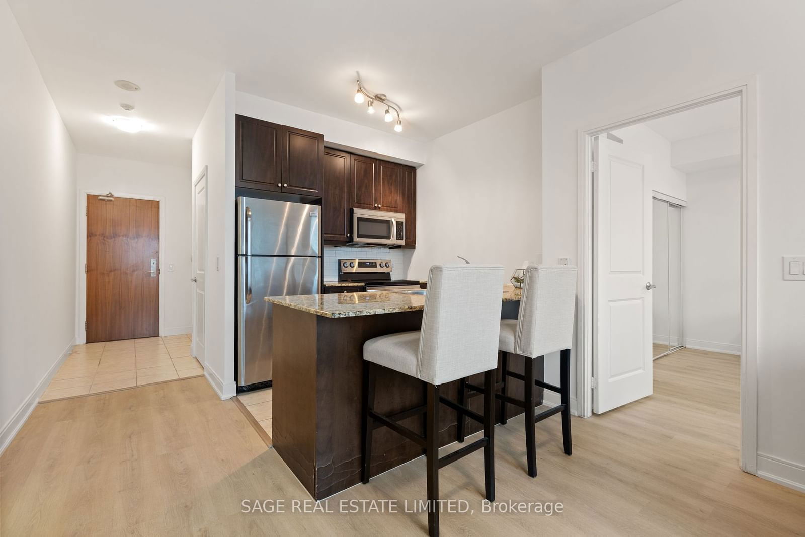 88 Broadway Ave, unit 1301 for sale