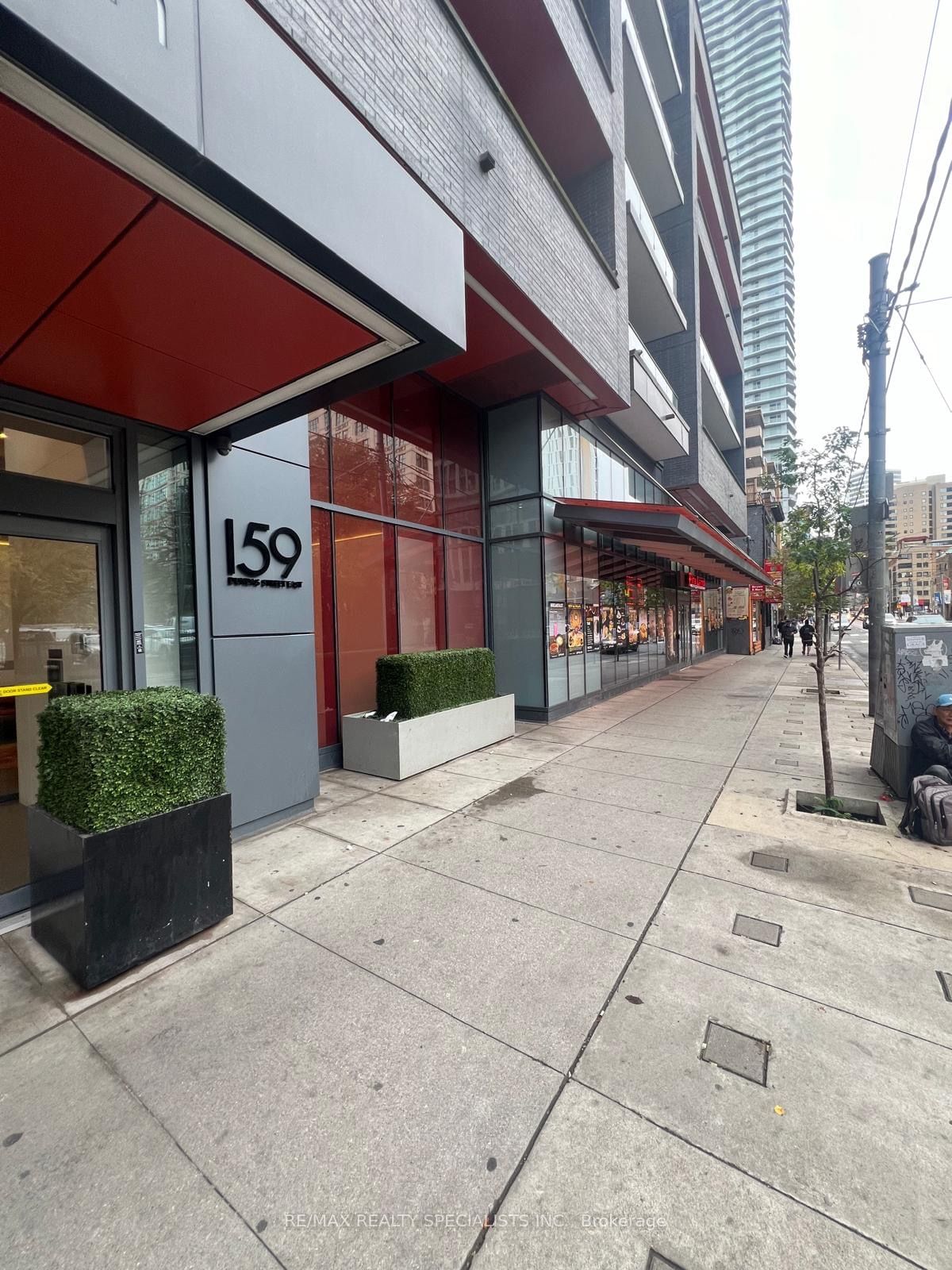 159 DUNDAS St E, unit 505 for rent