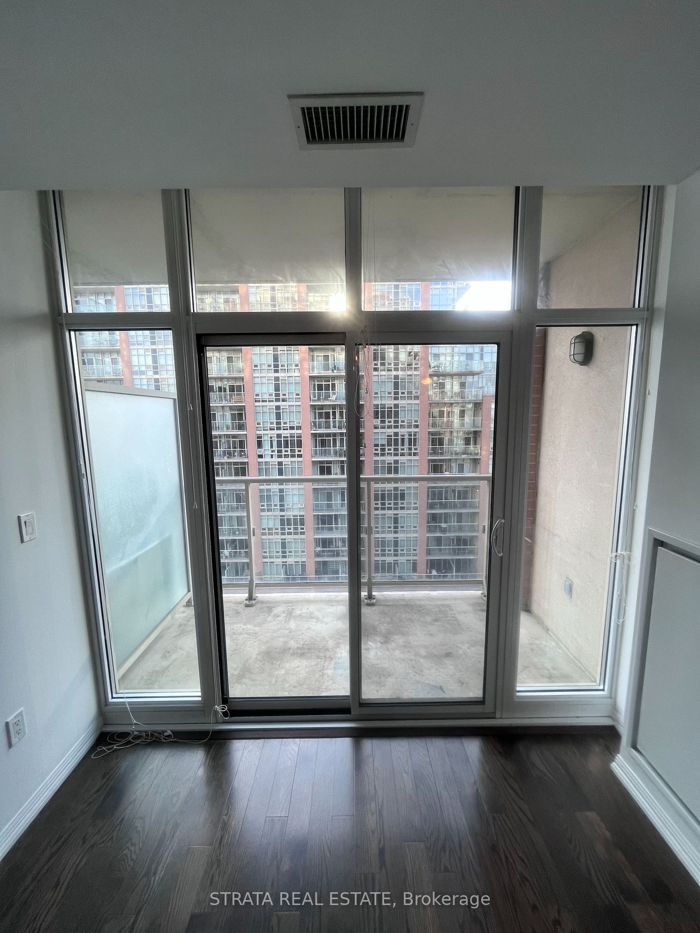 75 East Liberty St, unit 1710 for rent