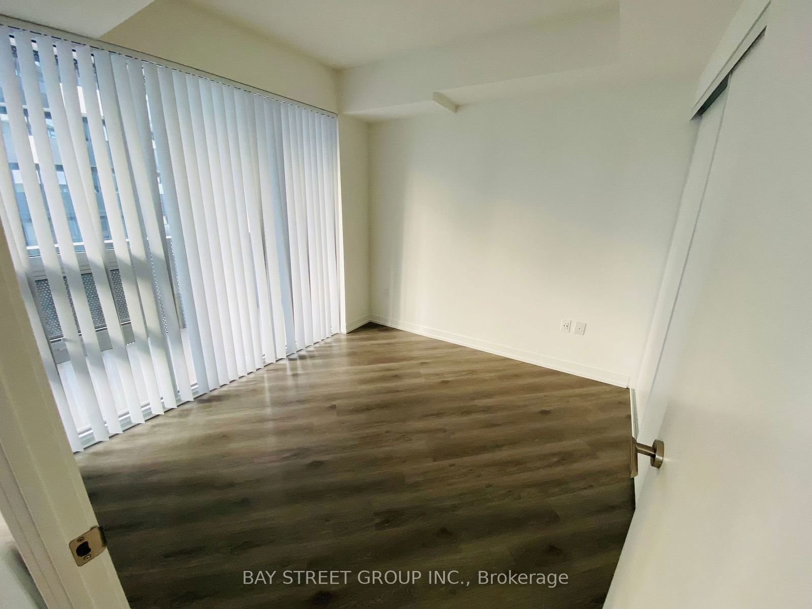 138 Downes St, unit 2015 for rent