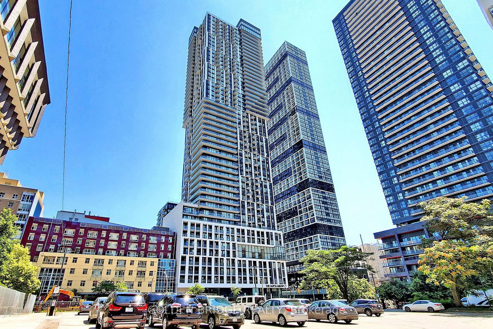 Dundas Square Gardens Condos, Downtown, Toronto