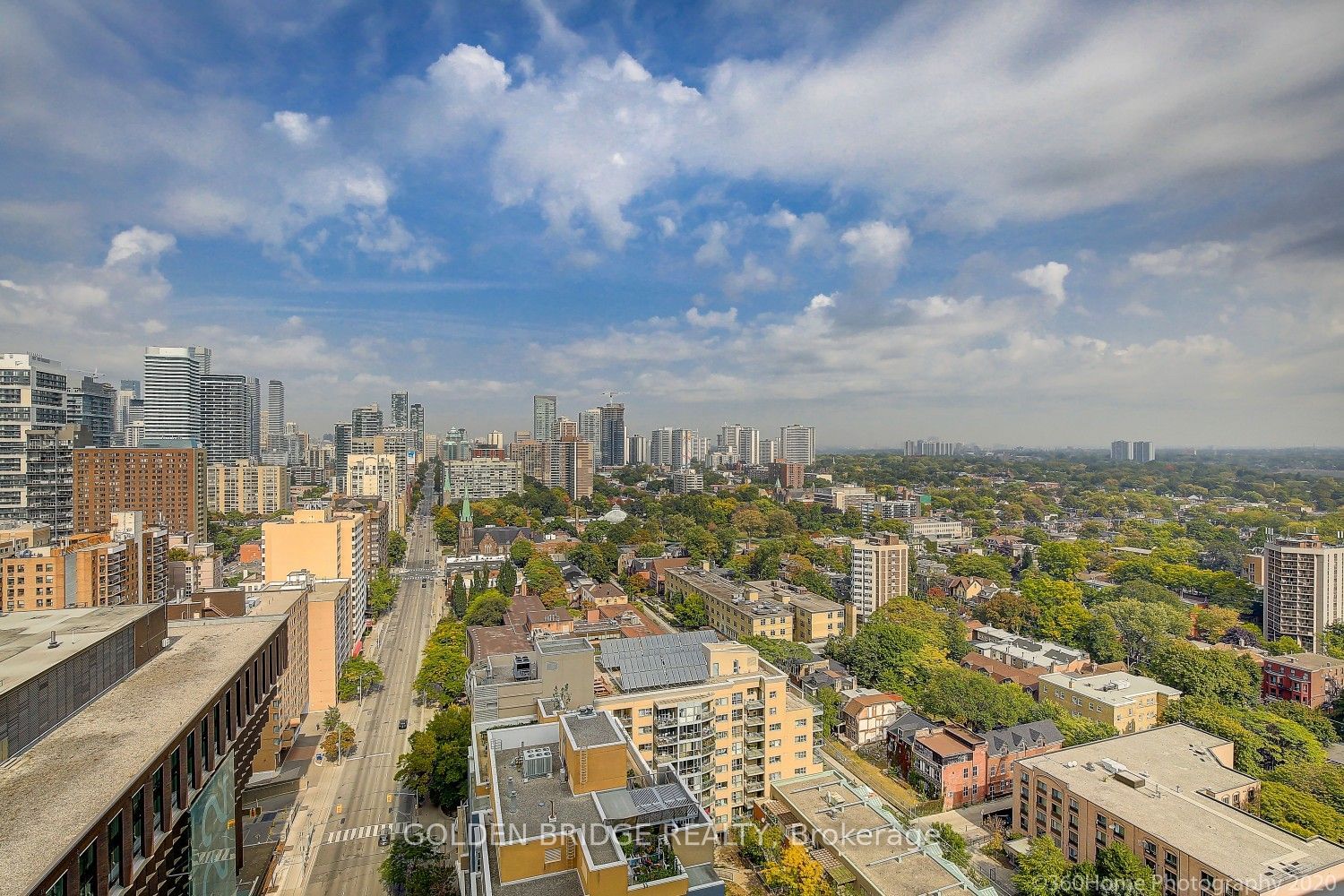 Dundas Square Gardens Condos, Downtown, Toronto