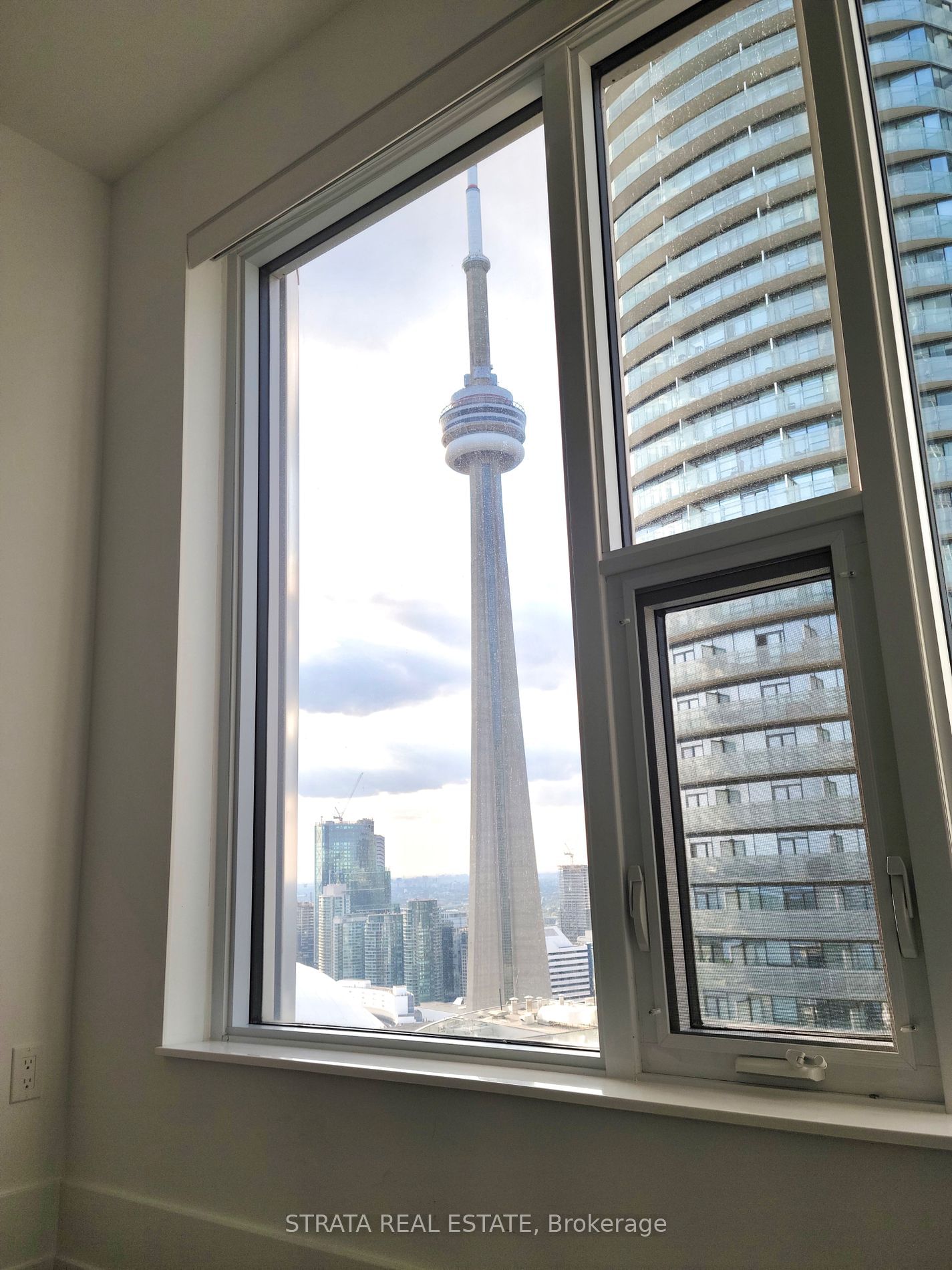 10 York St, unit 4113 for rent