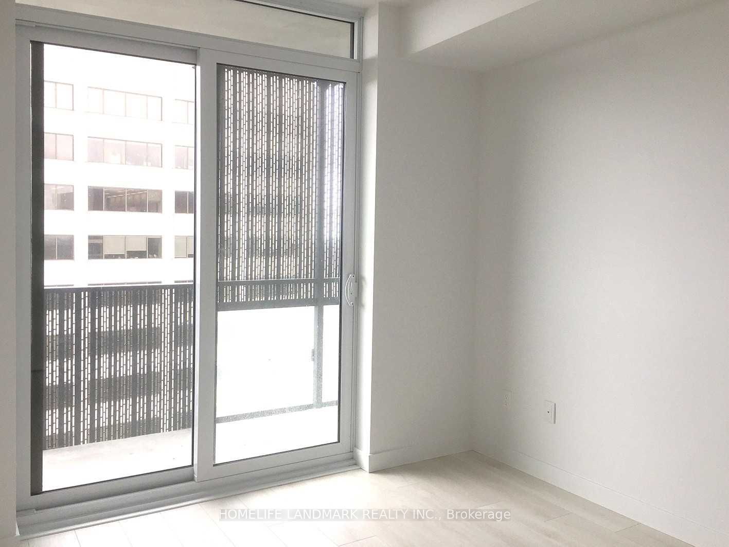 8 Eglinton Ave E, unit 3004 for rent