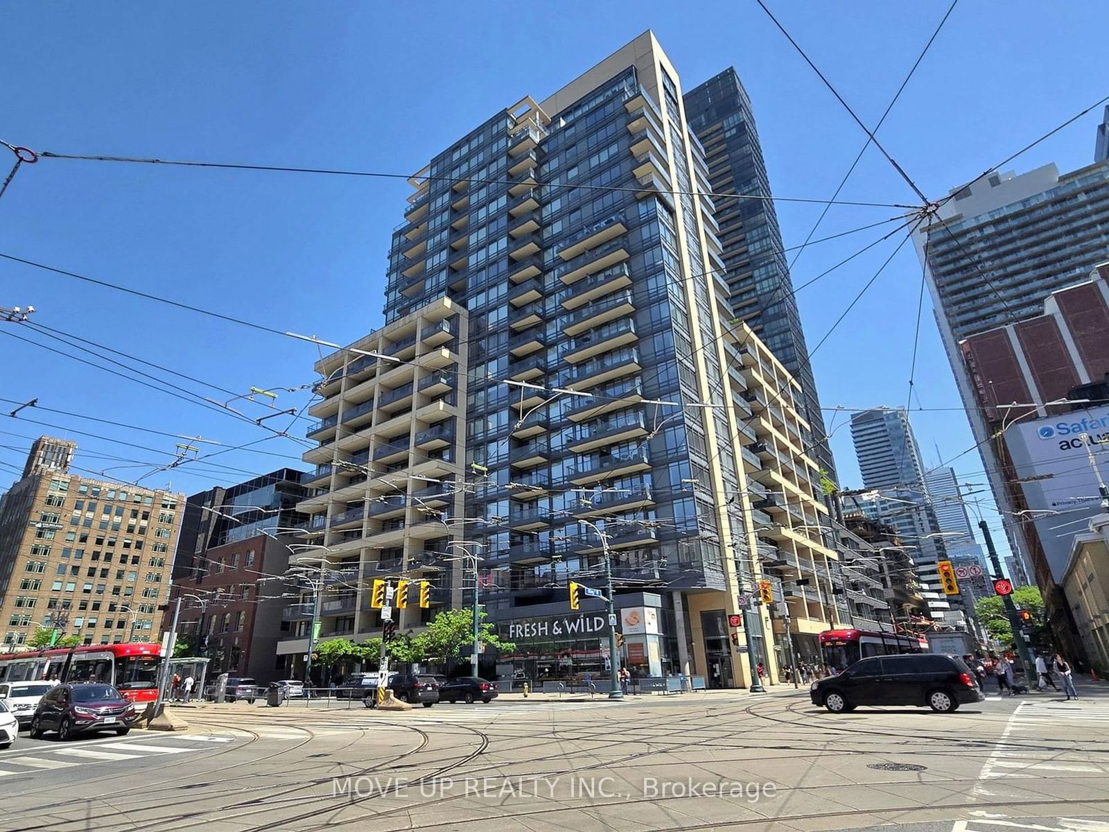 438 King St W, unit 1406 for sale