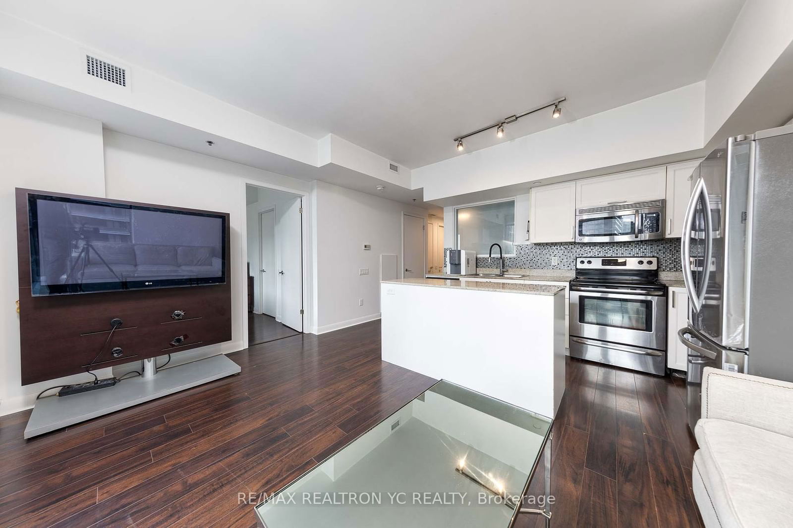 375 King St W, unit 1403 for sale