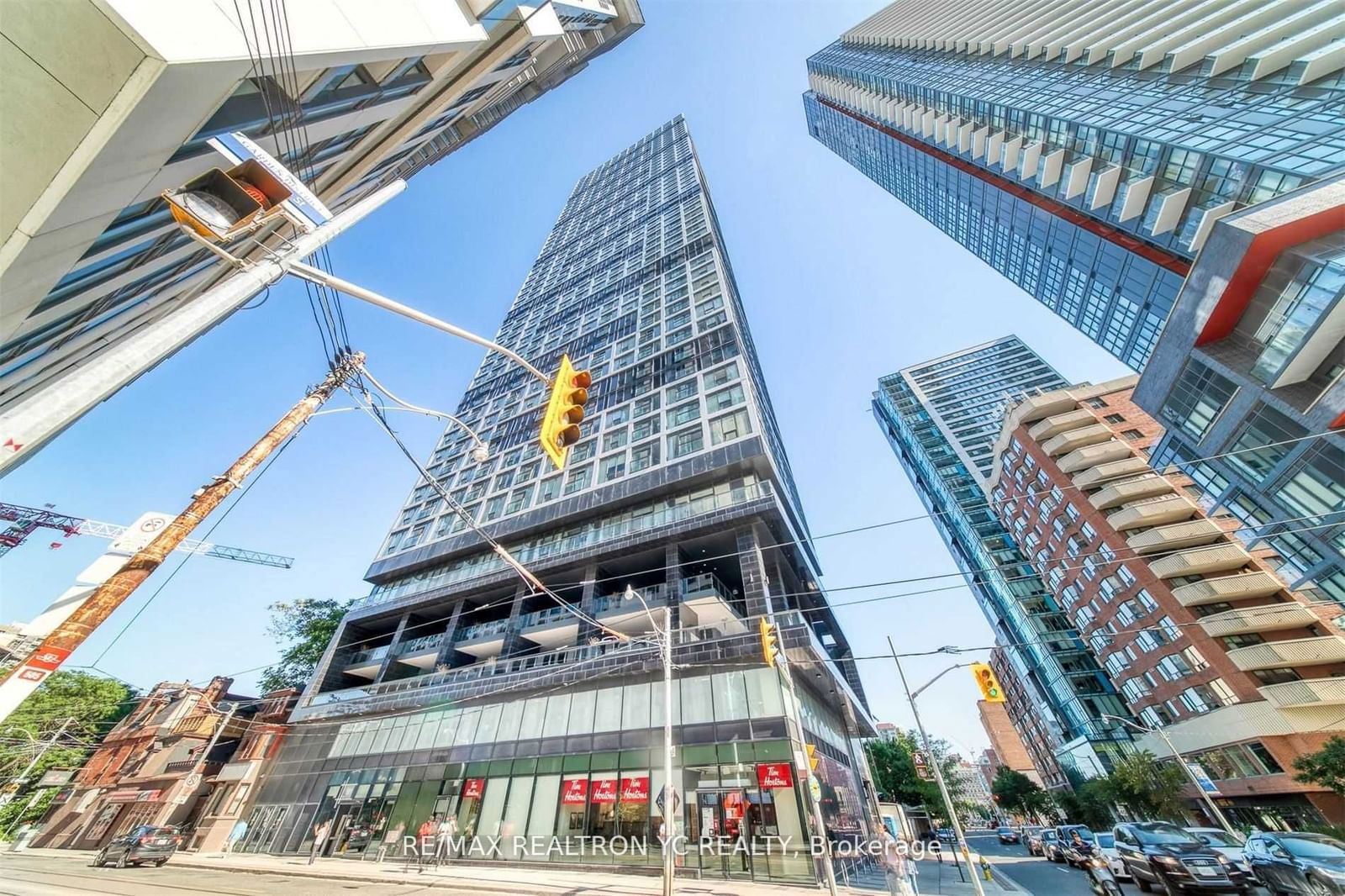 181 Dundas St E, unit 4007 for rent