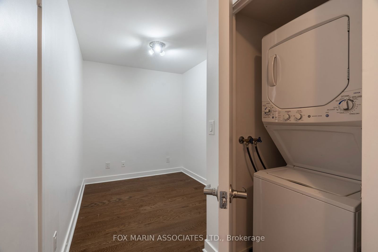 320 Richmond St E, unit 1512 for rent