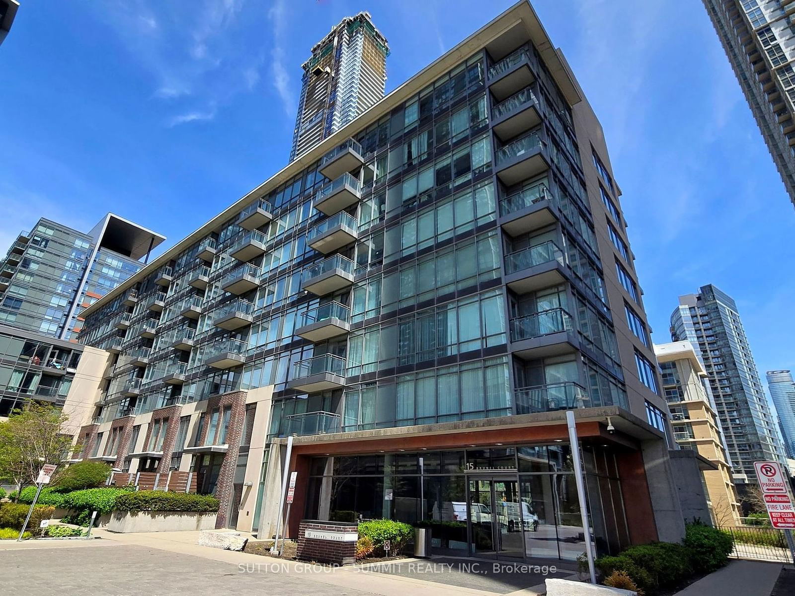 15 Brunel Crt, unit 523 for sale