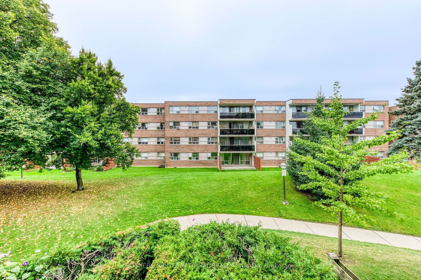 1801 O'Connor Dr, unit 211 for sale