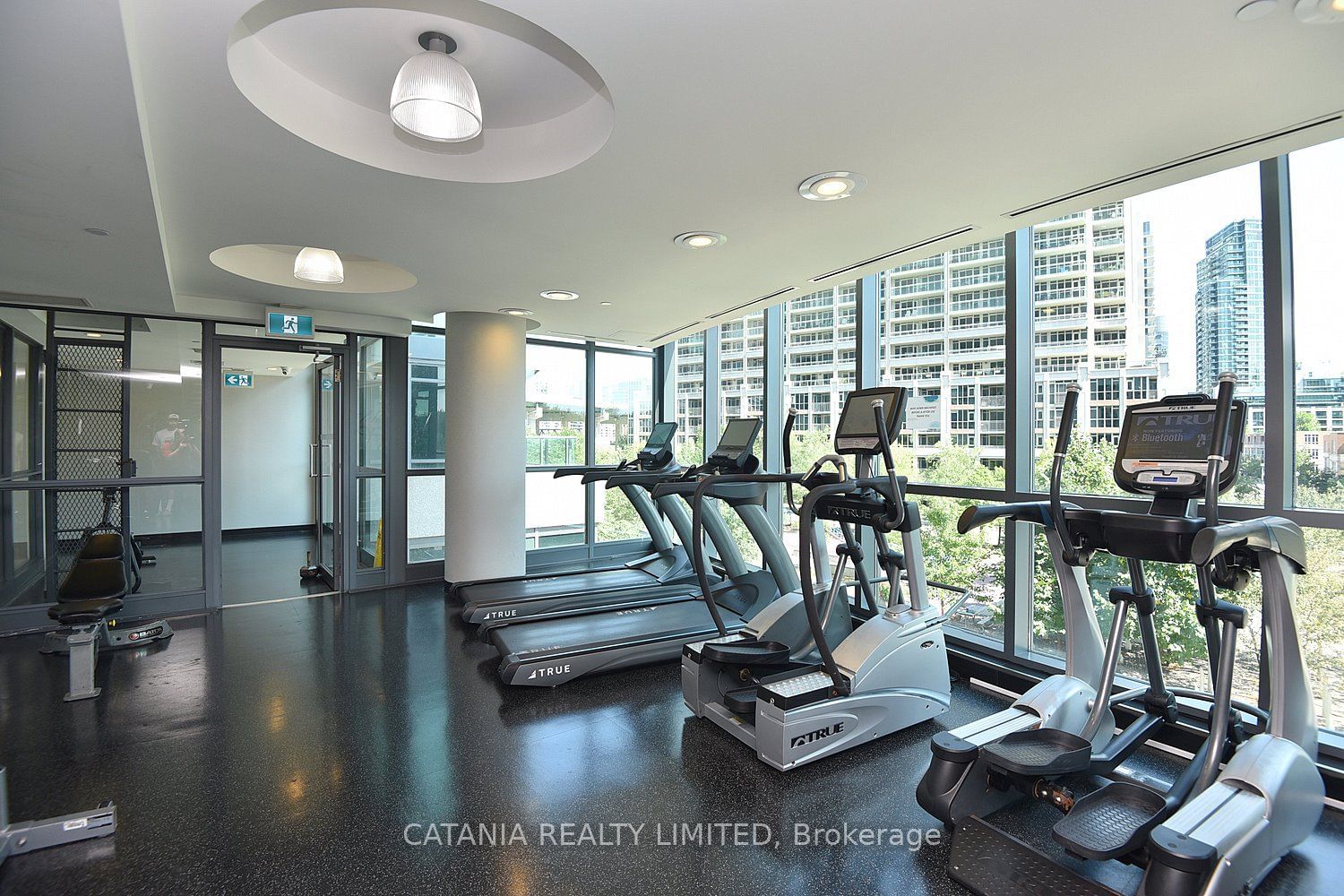 215 Fort York Blvd, unit 210 for sale