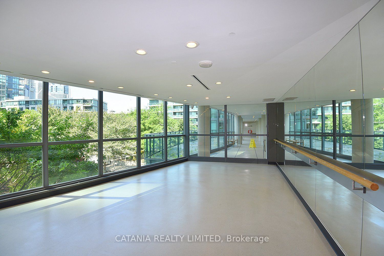 215 Fort York Blvd, unit 210 for sale