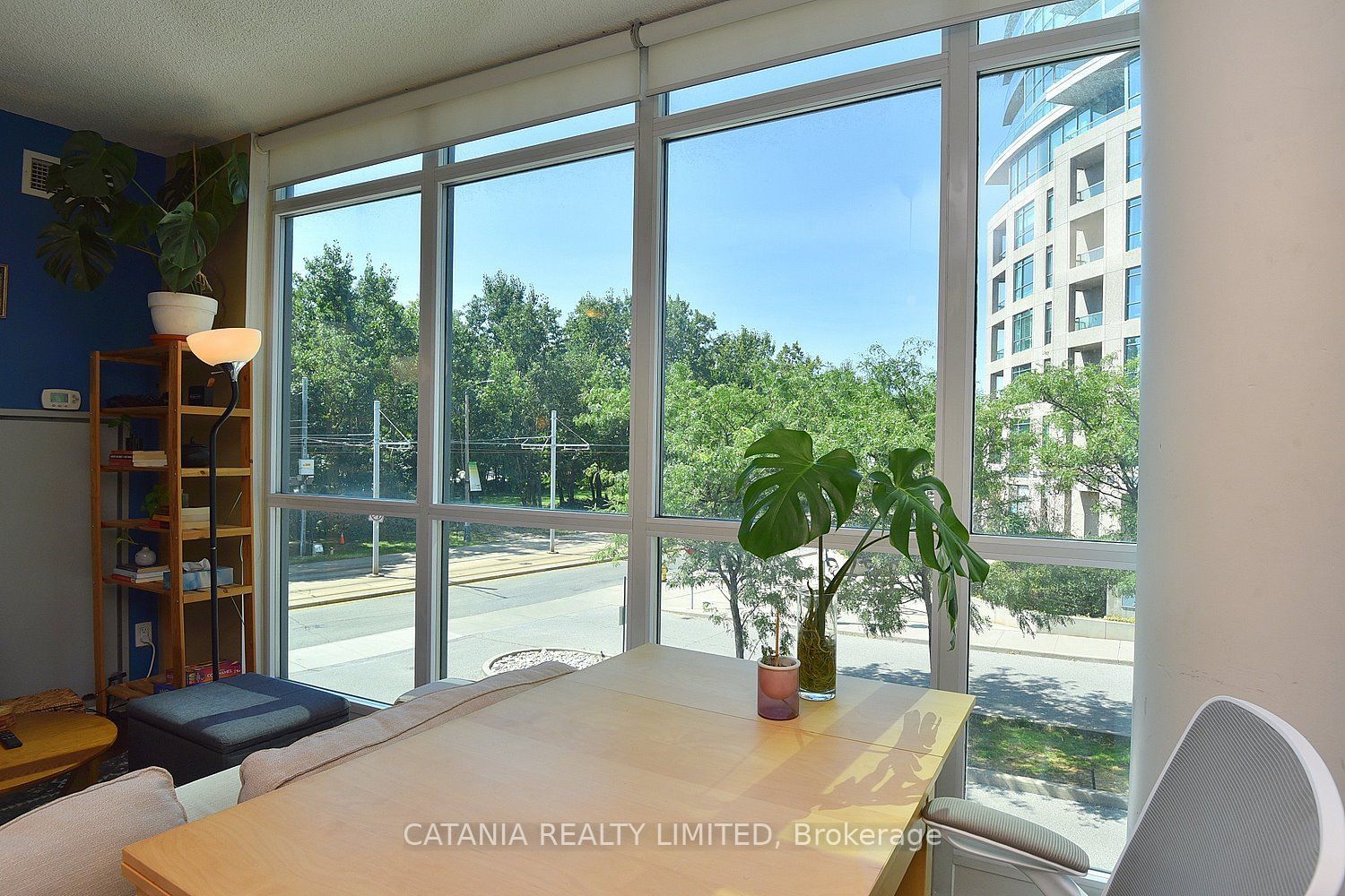 215 Fort York Blvd, unit 210 for sale