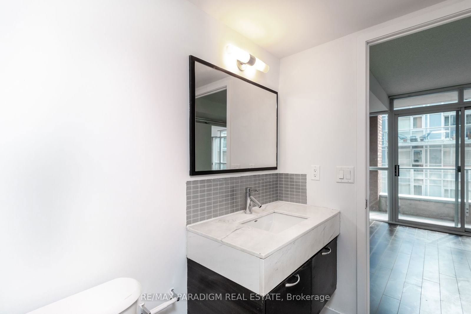 21 Nelson St, unit 416 for rent