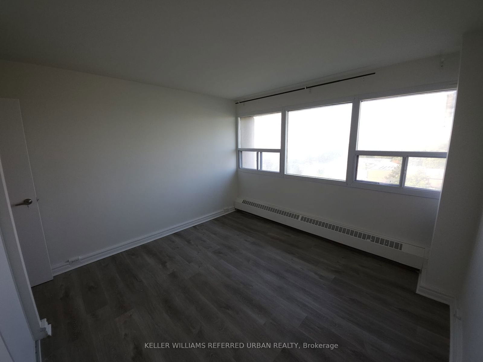 100 Leeward Glwy, unit 908 for rent