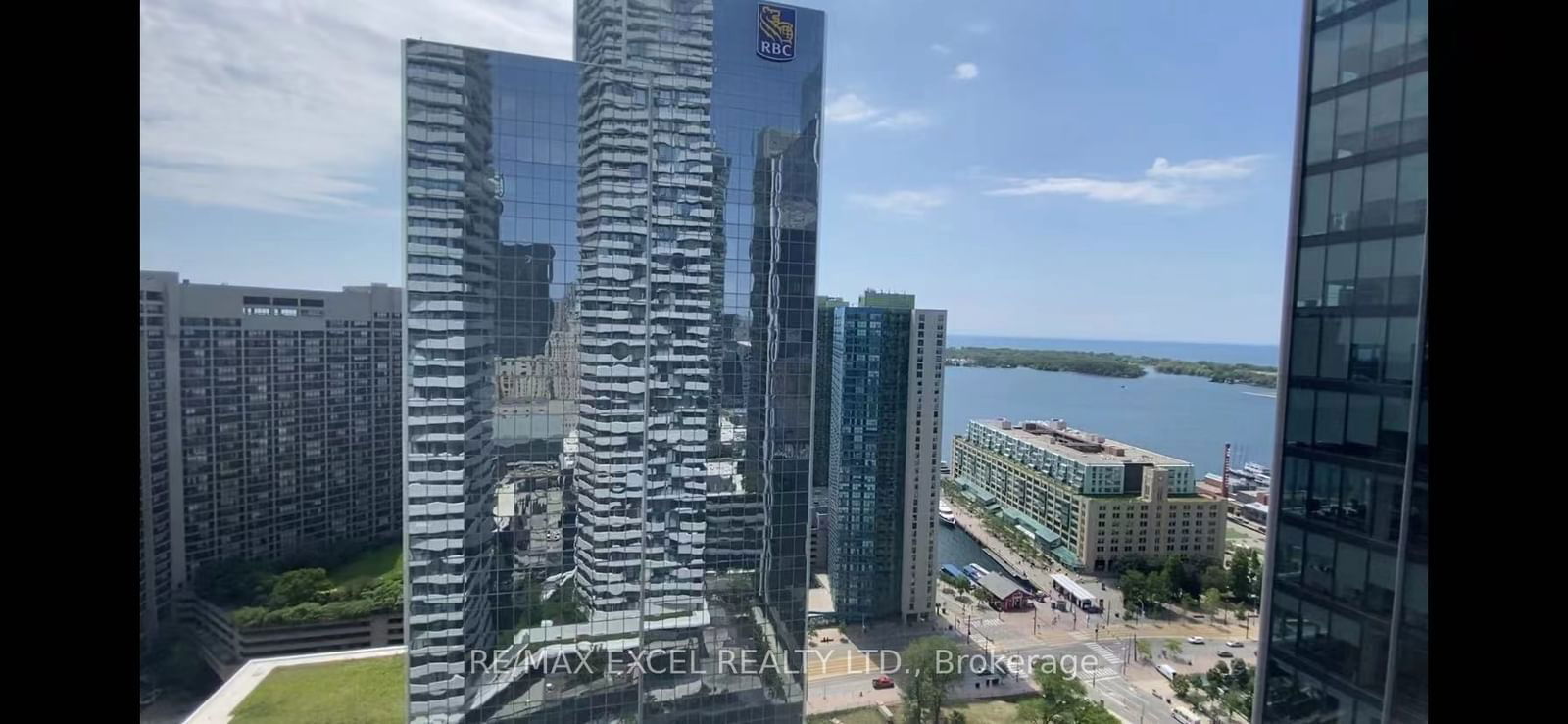 100 Harbour St, unit 3208 for sale