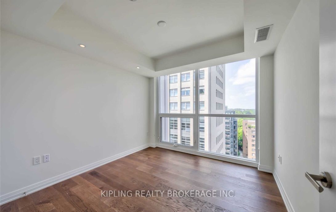 101 St Clair Ave W, unit 1308 for rent