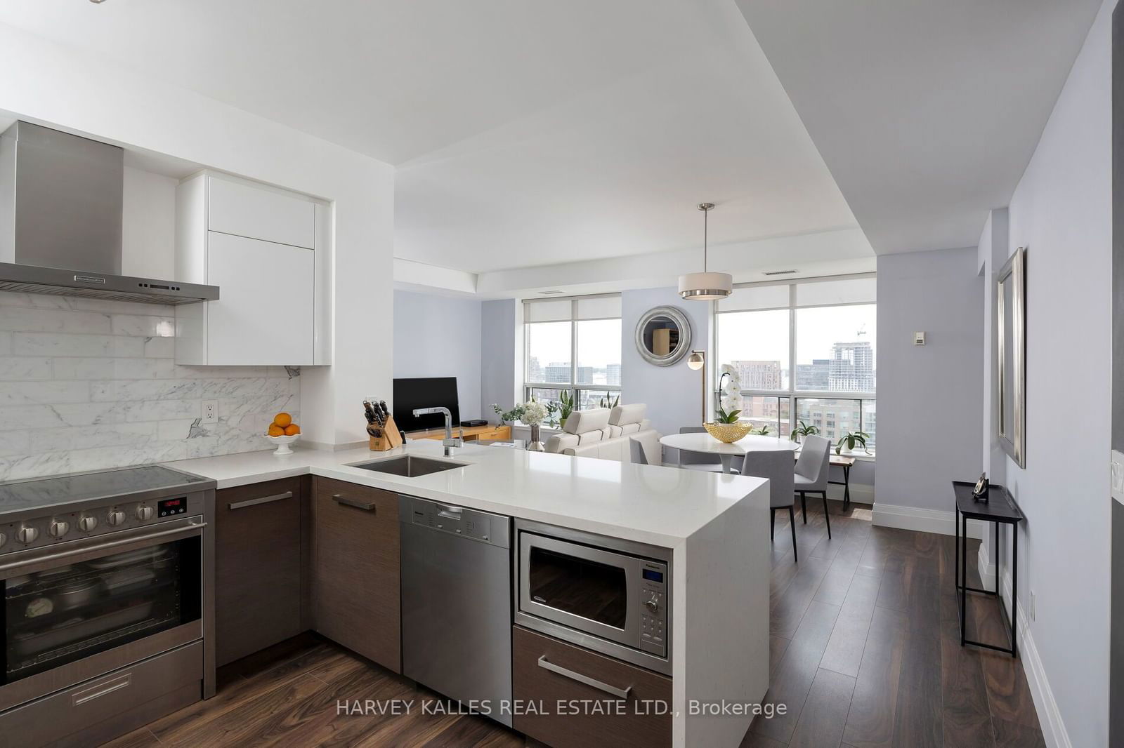 168 King St E, unit 1505 for sale