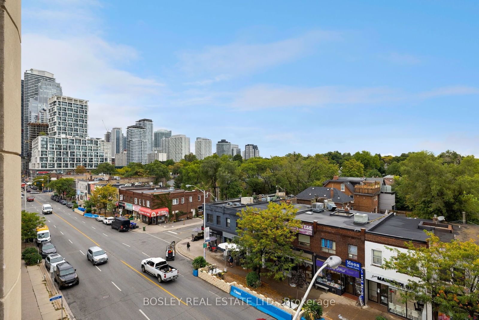 23 Glebe Rd W, unit 412 for sale