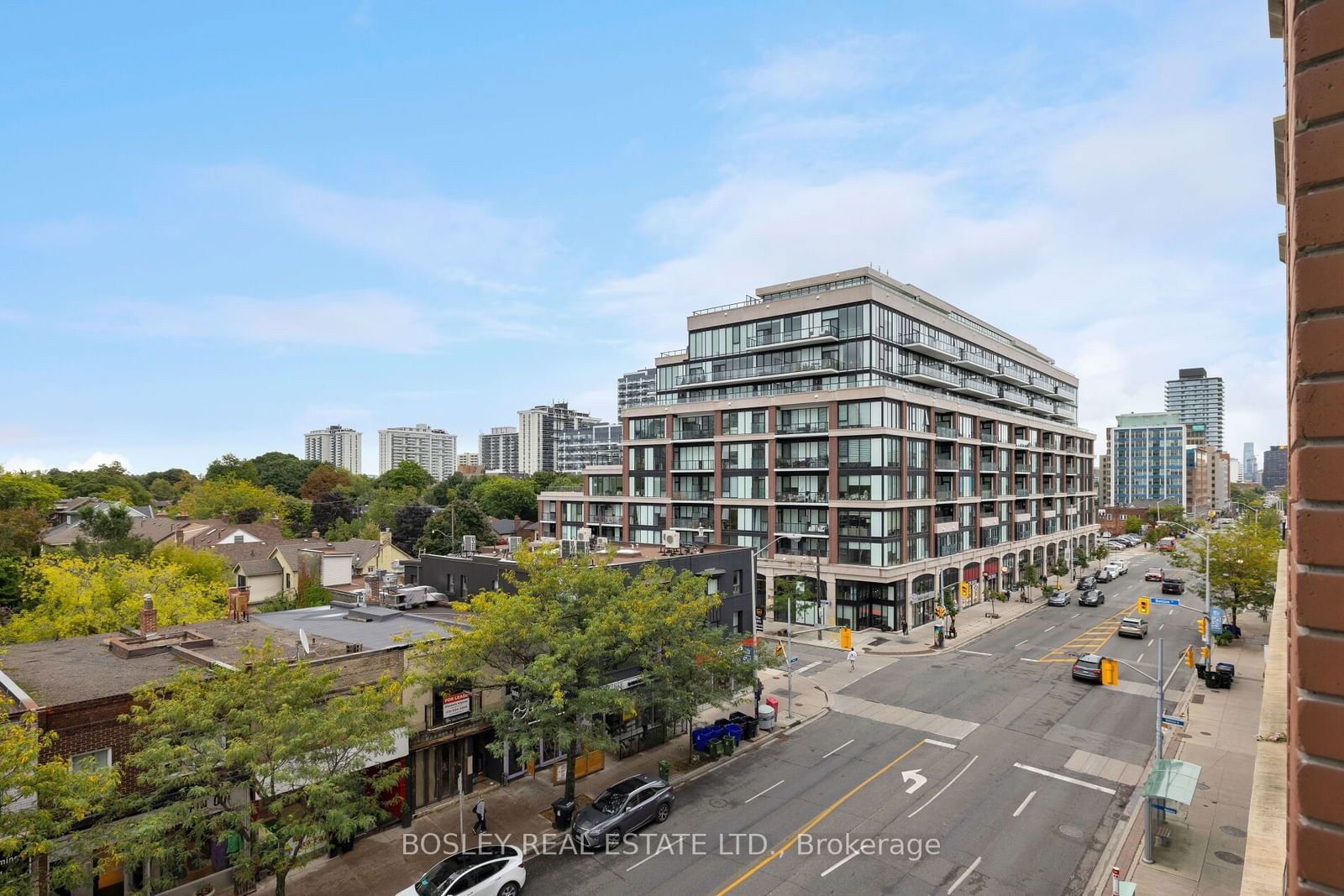 23 Glebe Rd W, unit 412 for sale