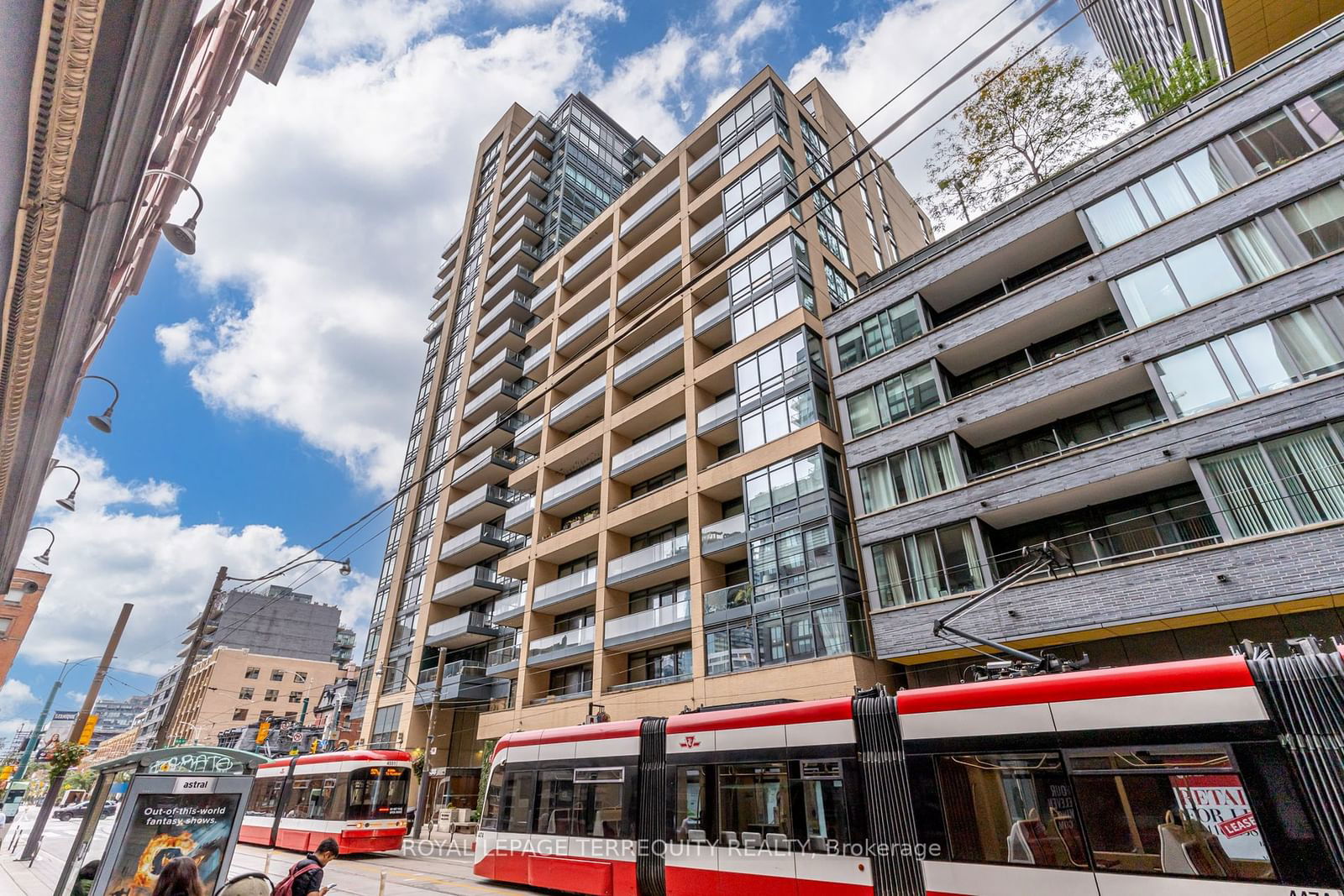 438 King St W, unit 602 for sale