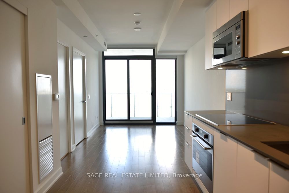 20 Lombard St, unit 3501 for rent