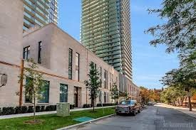 65 St Mary St, unit 406 for rent