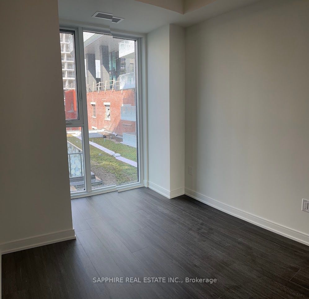 425 Front St E, unit 414 for rent