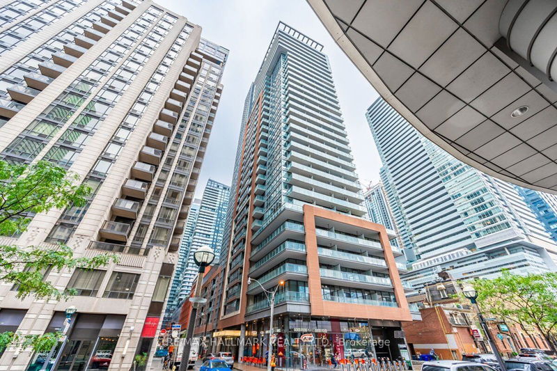 8 Mercer St, unit 901 for sale