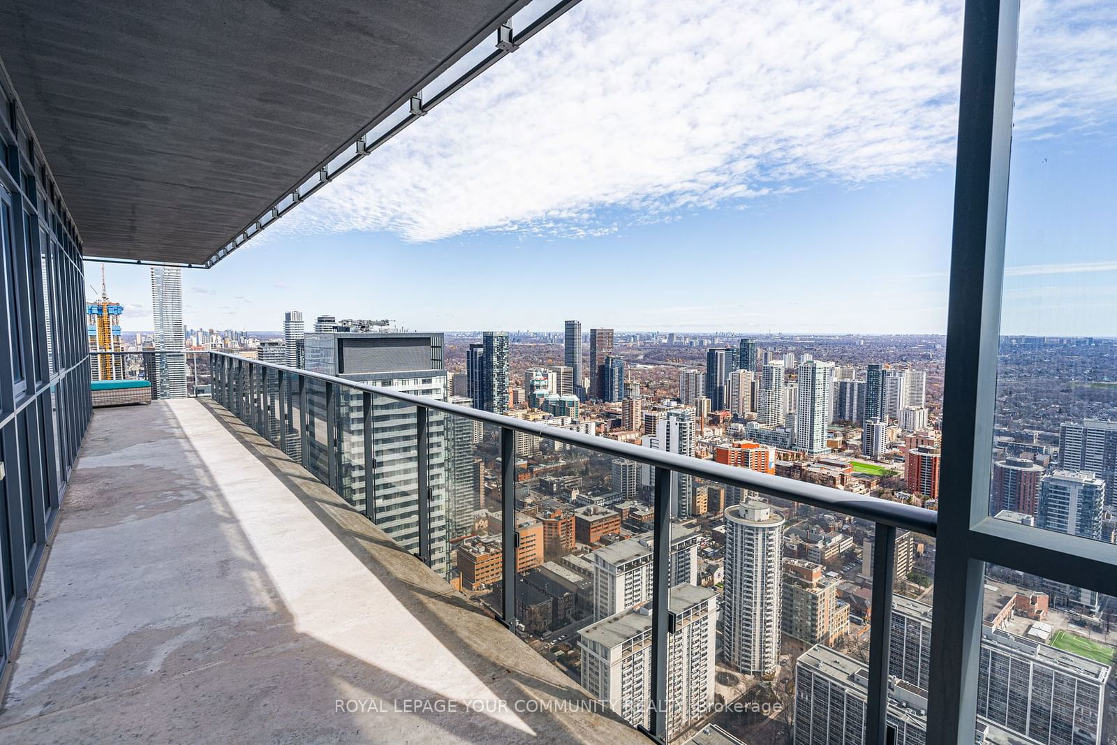 7 Grenville St, unit 6005 for sale