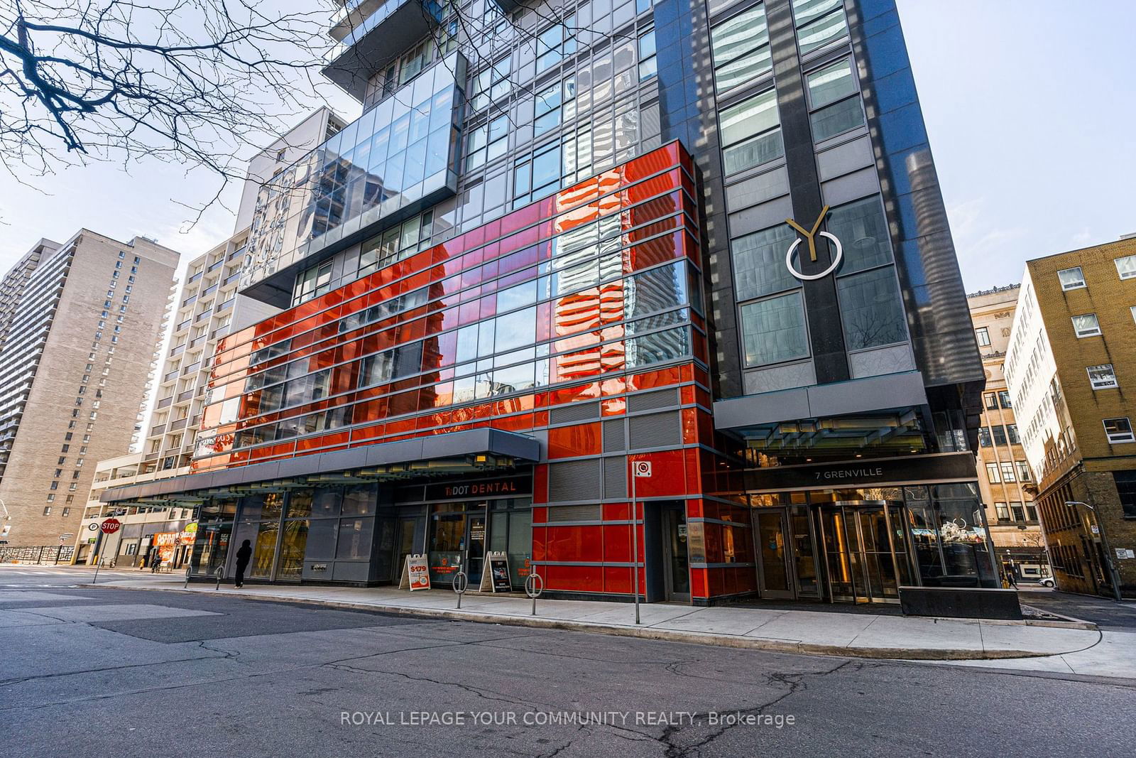 YC Condos - Yonge and College, Downtown, Toronto