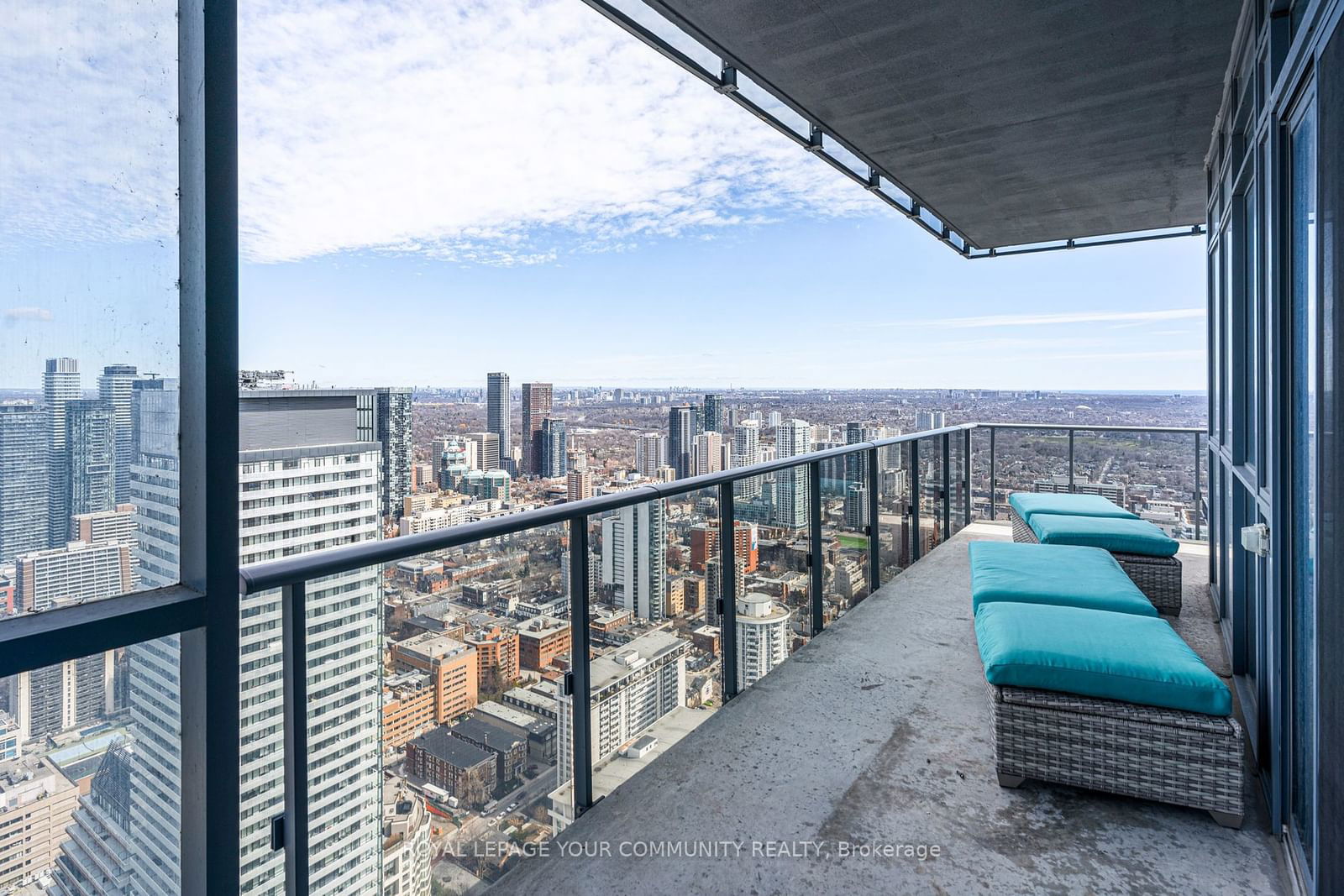 7 Grenville St, unit 6005 for sale