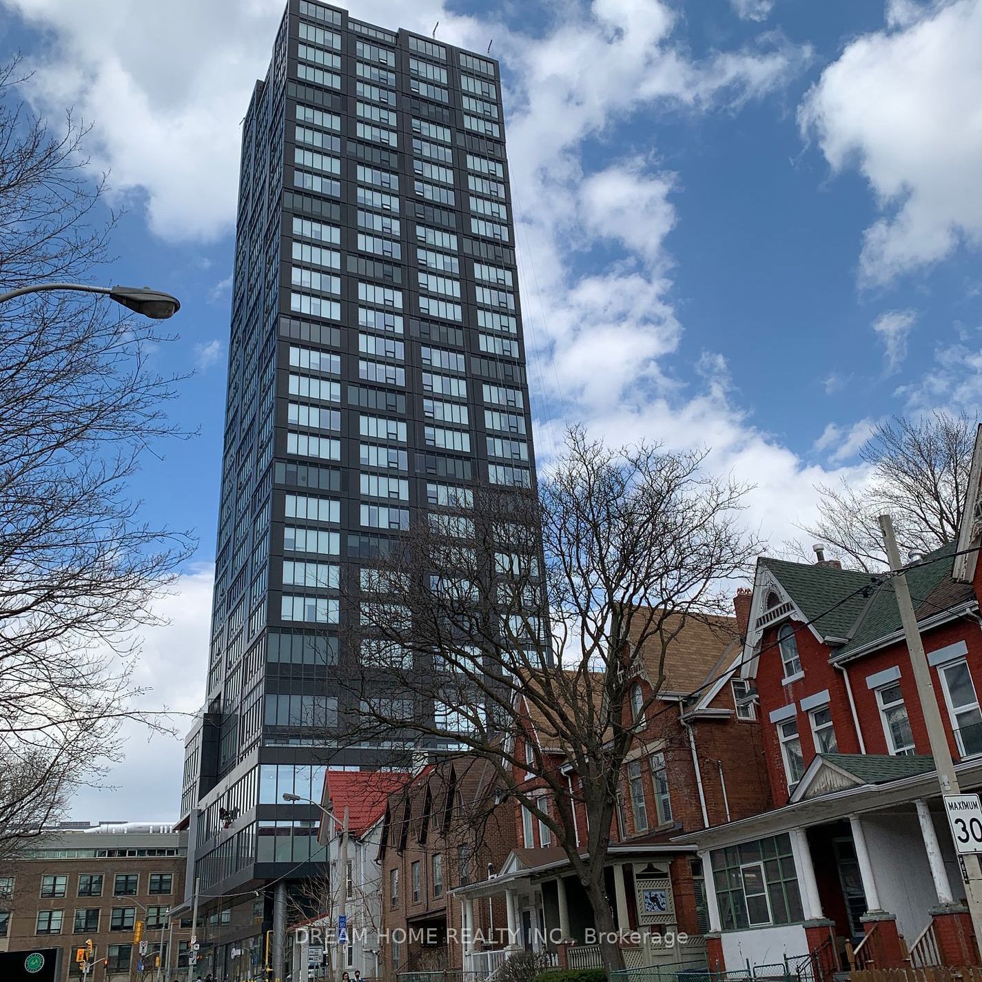 203 College St, unit 3007 for sale