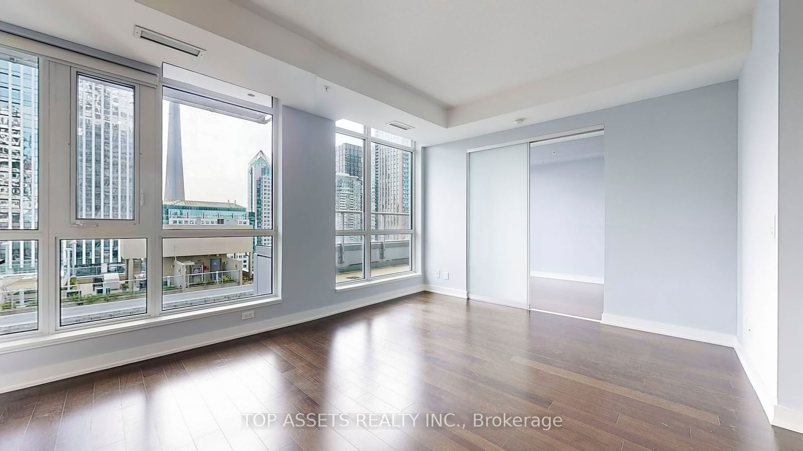 30 Nelson St, unit 1704 for sale