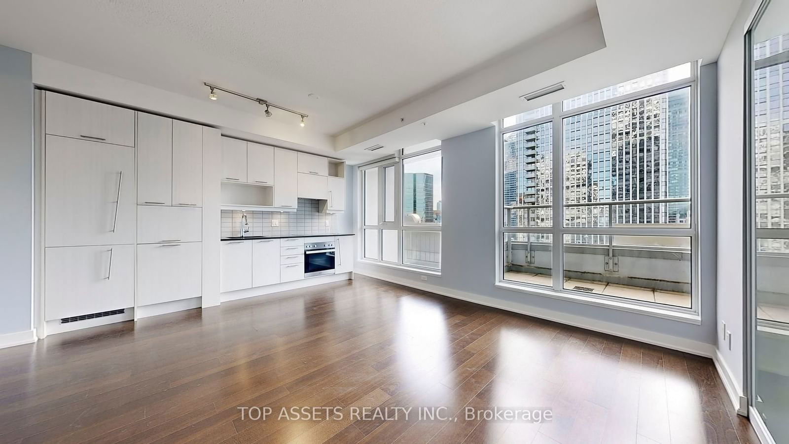 30 Nelson St, unit 1704 for sale