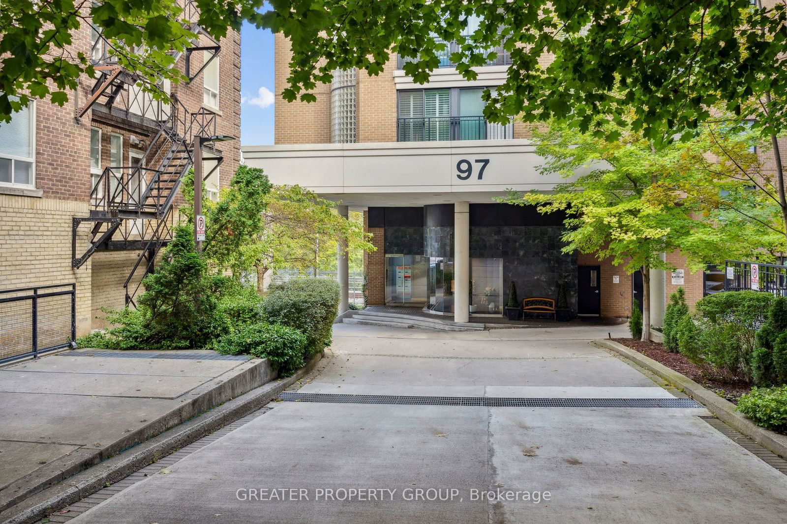 97 Lawton Blvd, unit 704 for sale