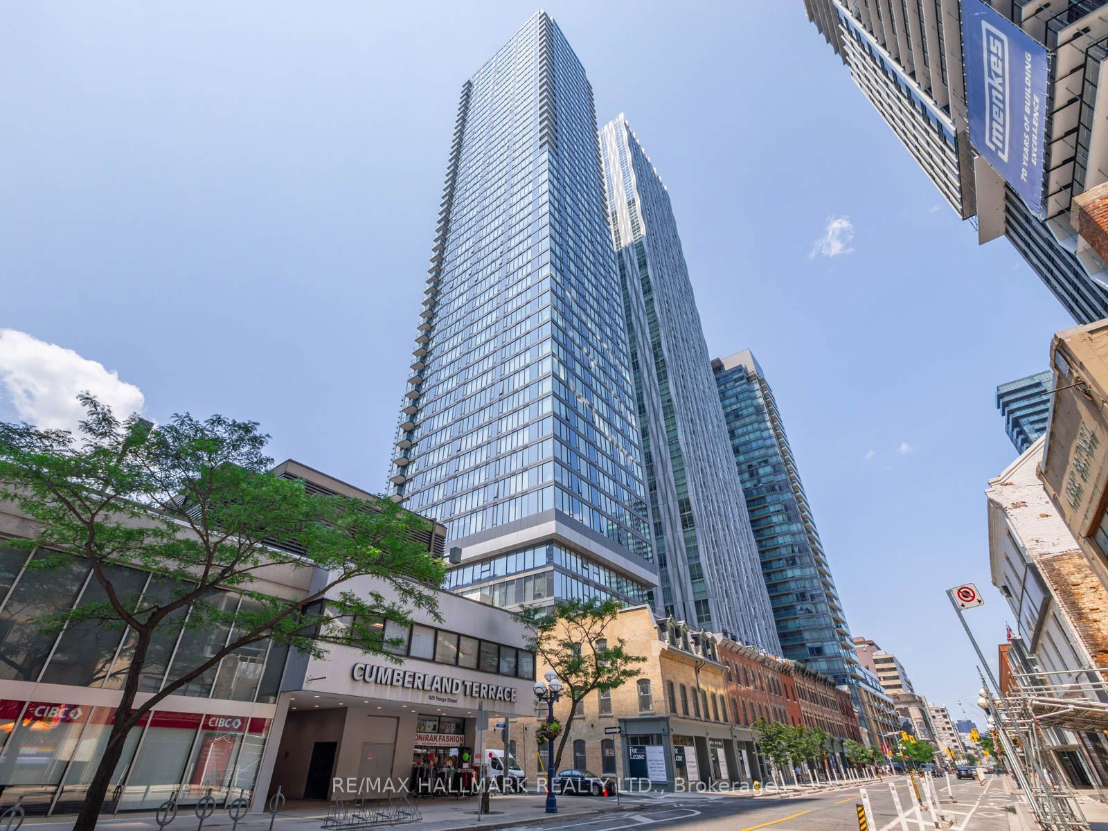 8 Cumberland St, unit 906 for rent