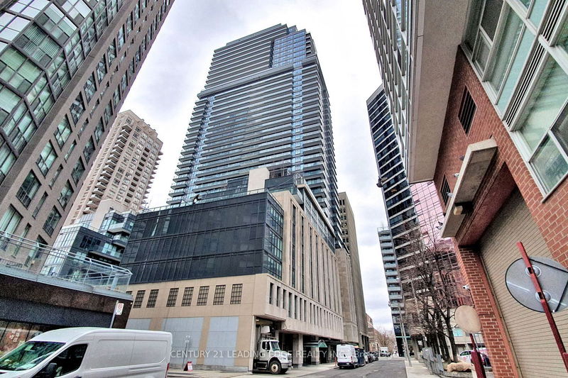 955 Bay St, unit 2408 for rent