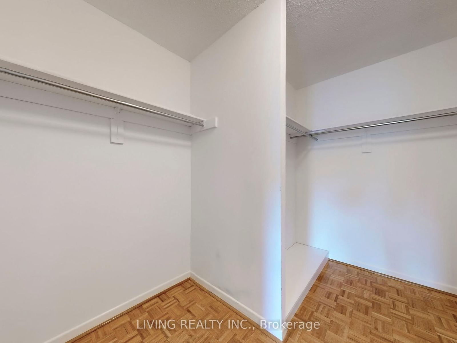 62 Wellesley St W, unit 1206 for sale