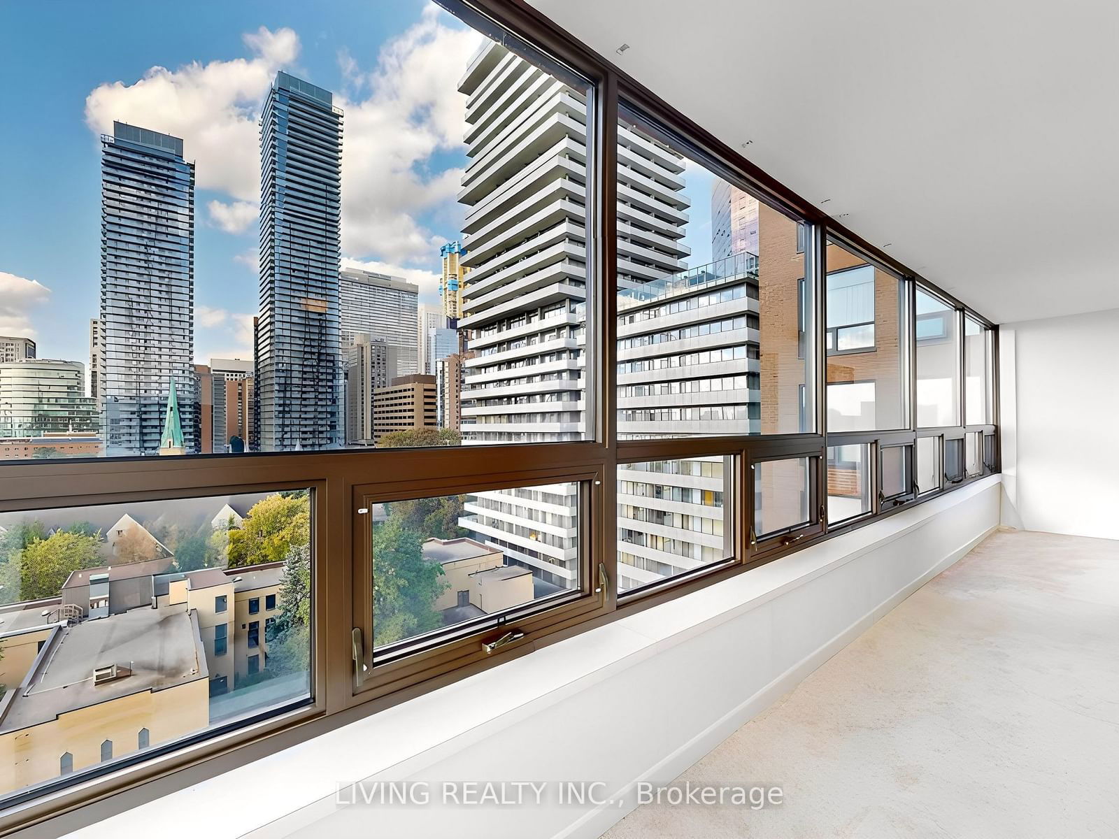 62 Wellesley St W, unit 1206 for sale