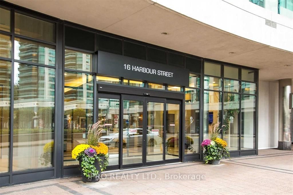 16 Harbour St, unit 4305 for sale