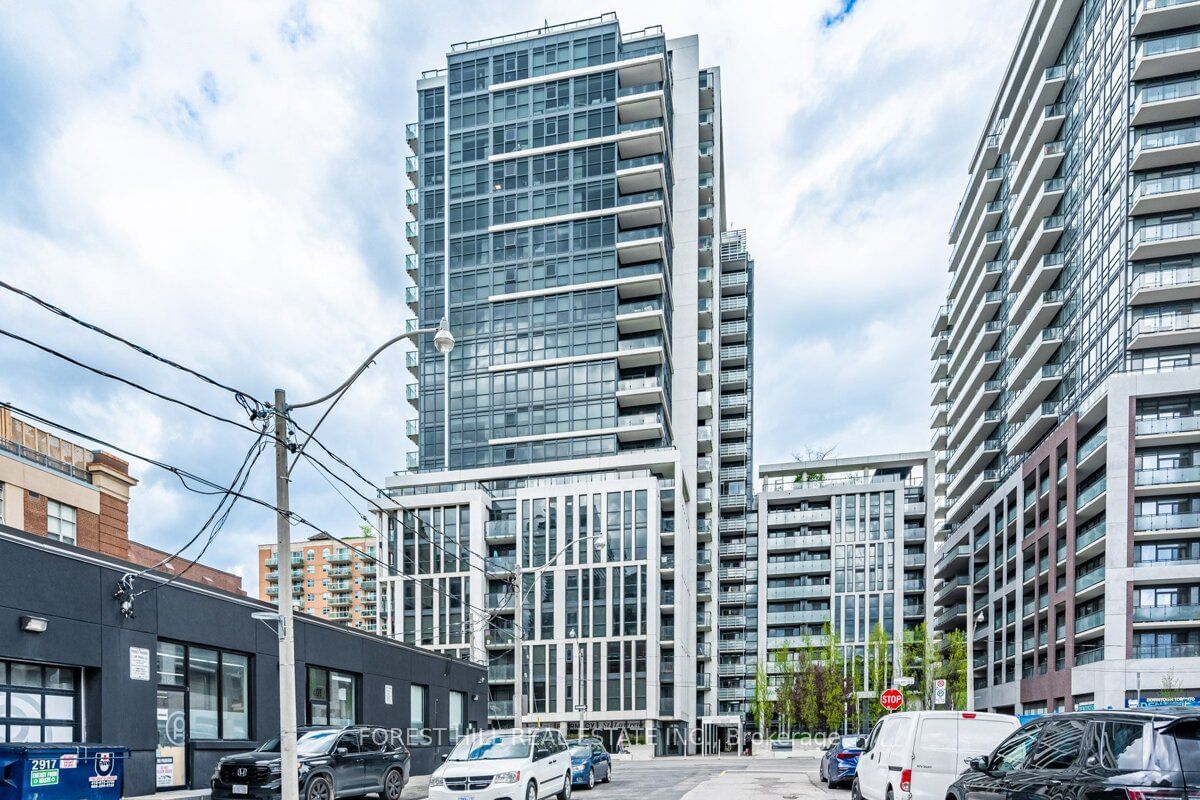 400 Adelaide St E, unit 2215 for sale