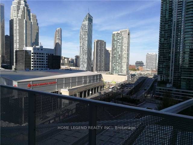 100 Harbour St, unit 1106 for rent